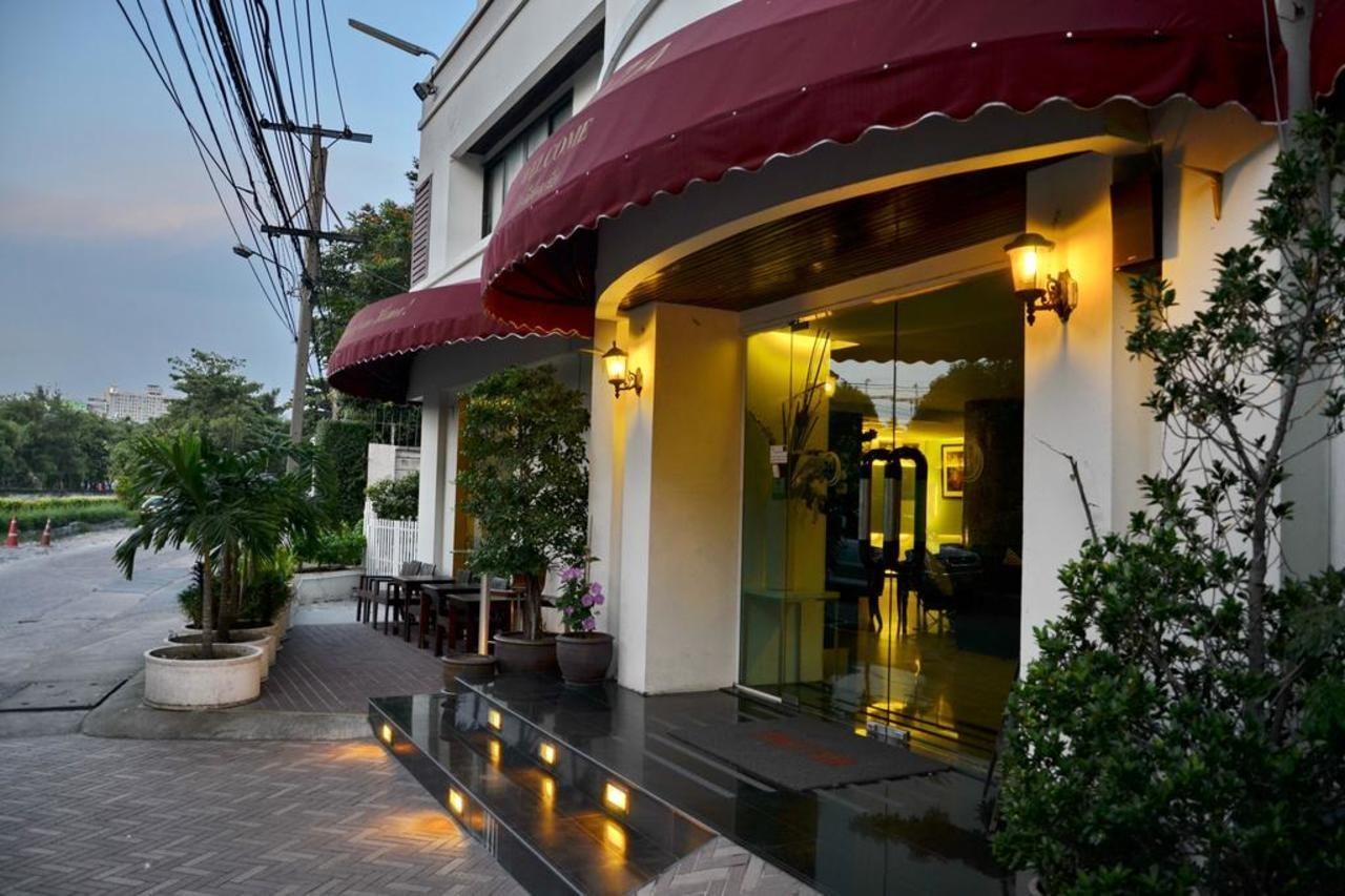 Ziniza The Boutique Service Apartment Bangkok Bagian luar foto