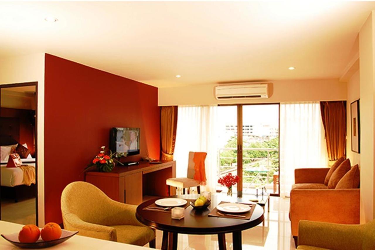 Ziniza The Boutique Service Apartment Bangkok Bagian luar foto