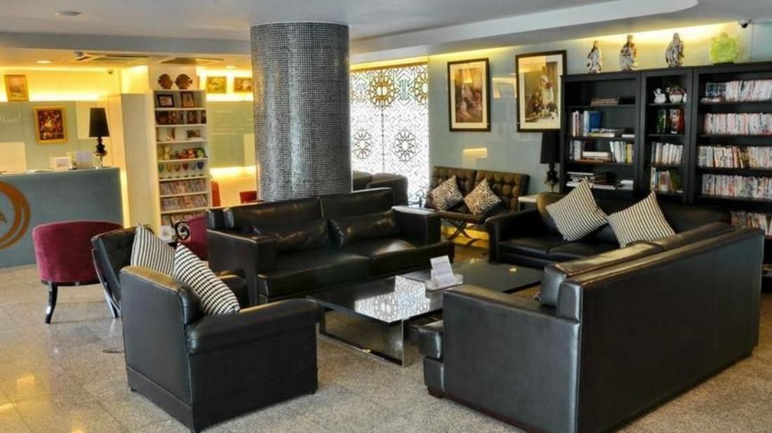 Ziniza The Boutique Service Apartment Bangkok Bagian luar foto