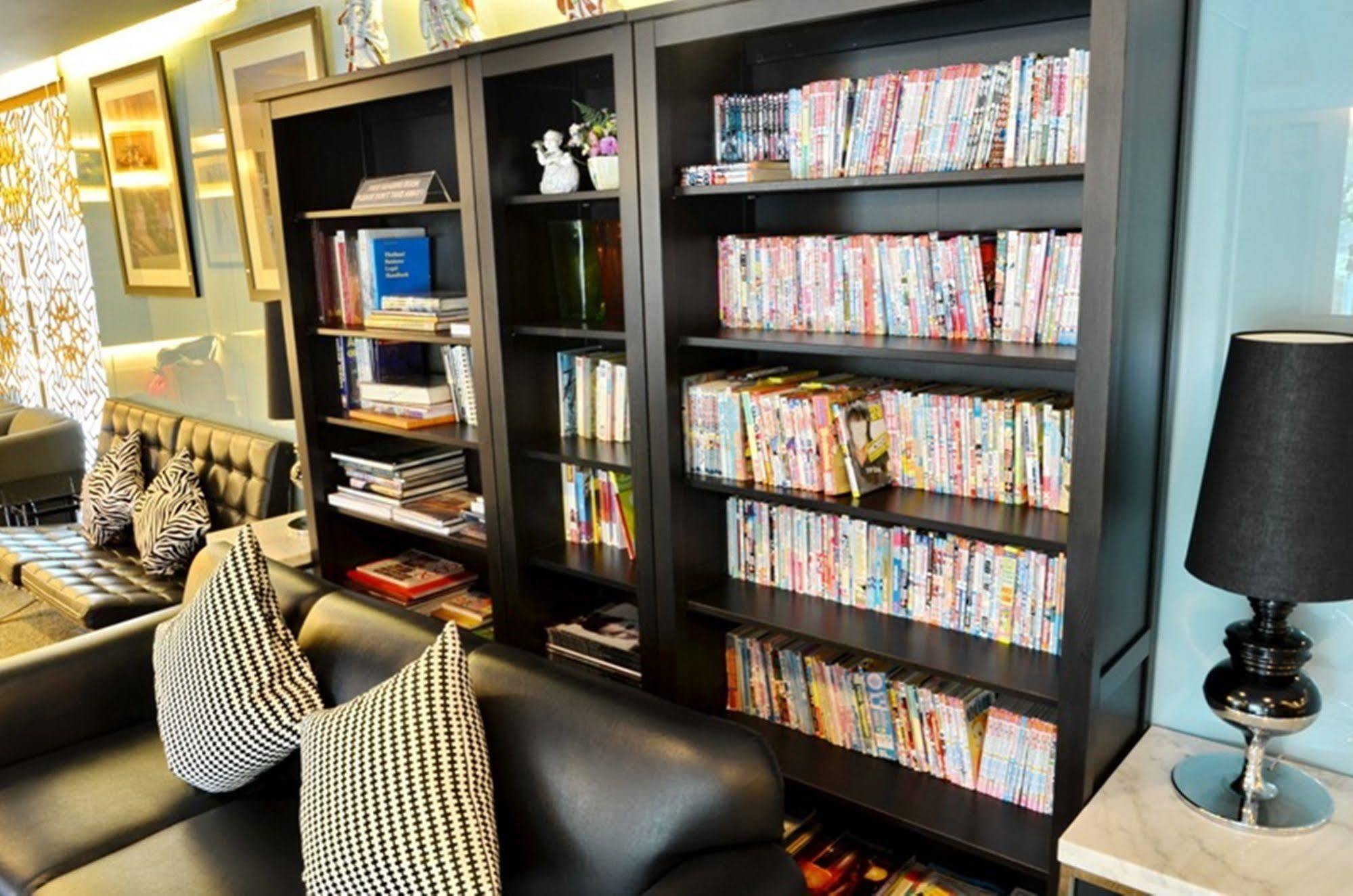Ziniza The Boutique Service Apartment Bangkok Bagian luar foto