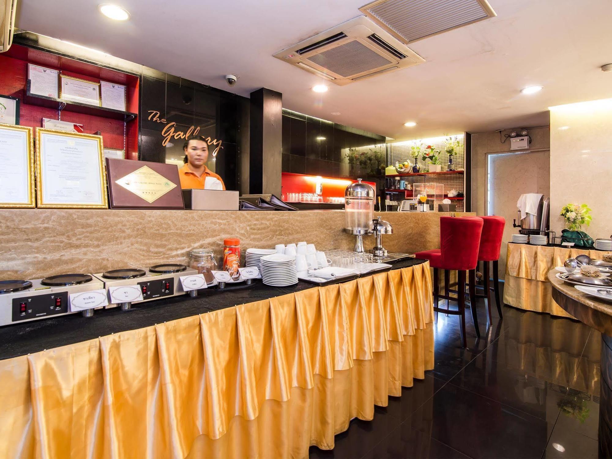 Ziniza The Boutique Service Apartment Bangkok Bagian luar foto