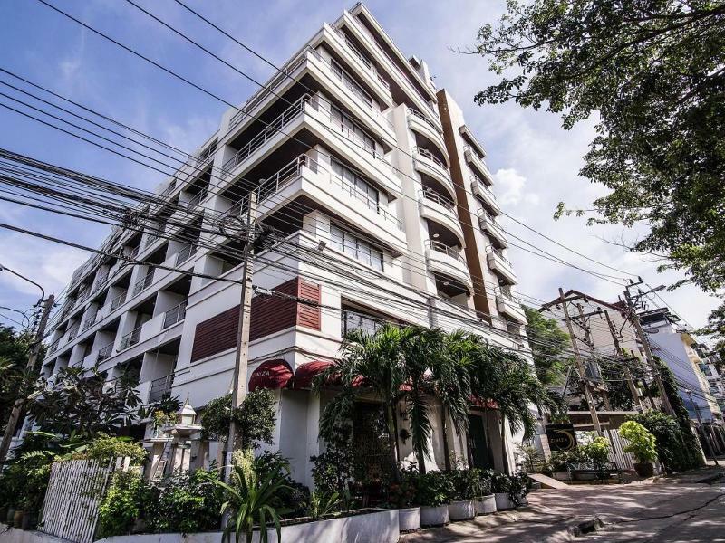 Ziniza The Boutique Service Apartment Bangkok Bagian luar foto